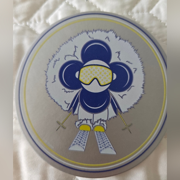 Authentic Limited Edition Louis Vuitton Ski Snowboard Stickers Courcheval Blanc - Picture 5 of 5